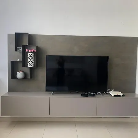 Spinola Bay Splendour - En-suite Сент Джулианс